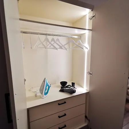 Holiday home Mirodaty's House *