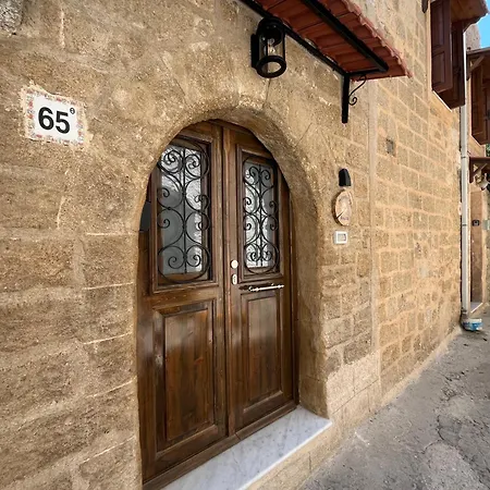 Semesterbostad Mirodaty's House *
